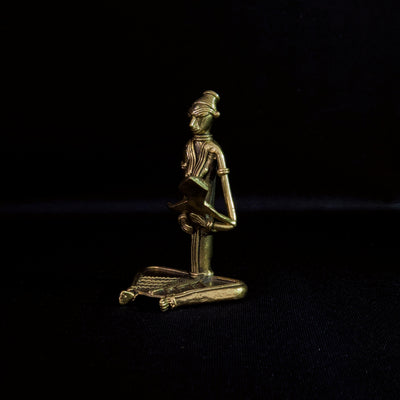 Handmade Dhokra Siting Mother & Child
