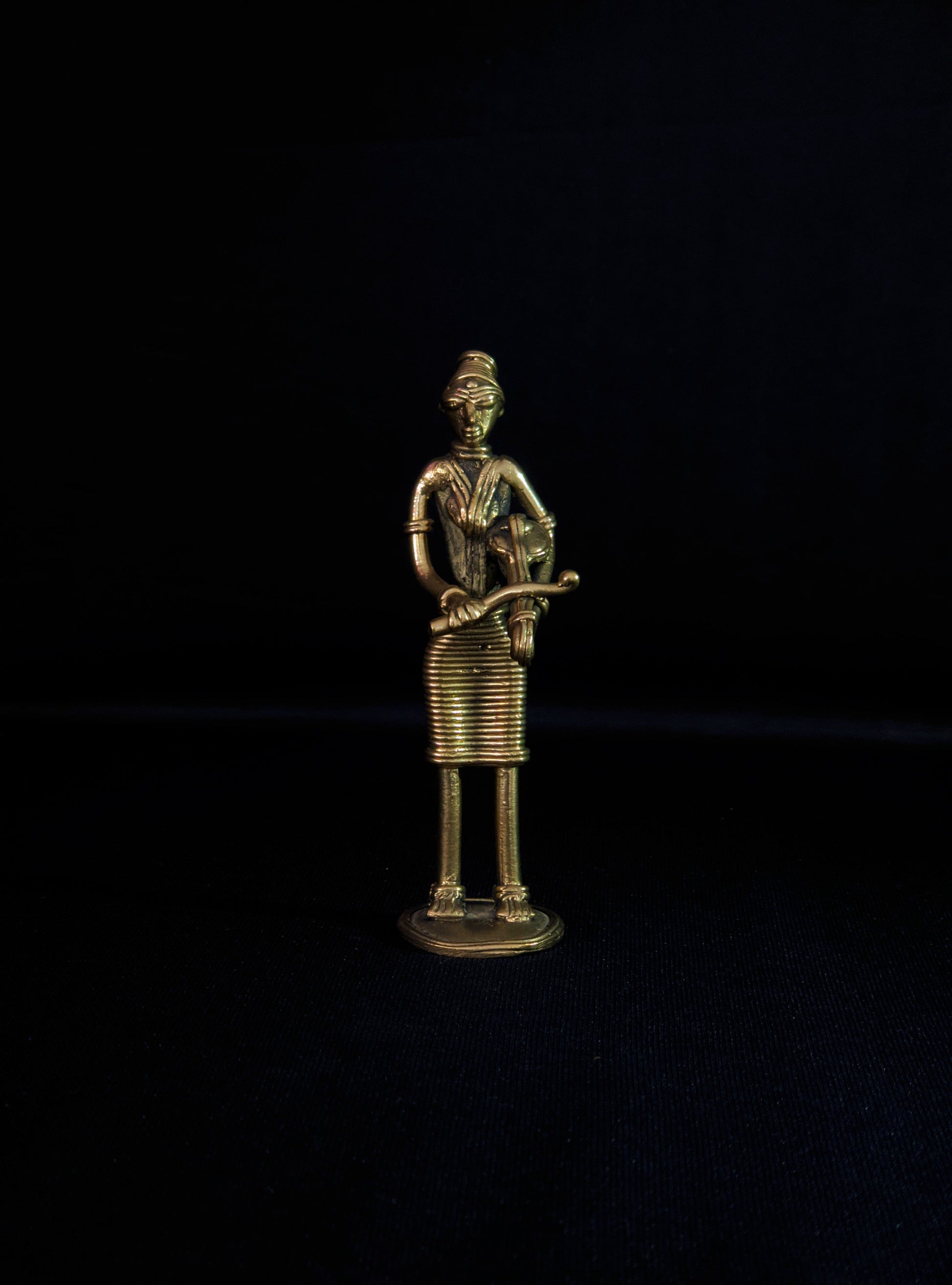 Handmade Dhokra - Standing Musician with Kendra