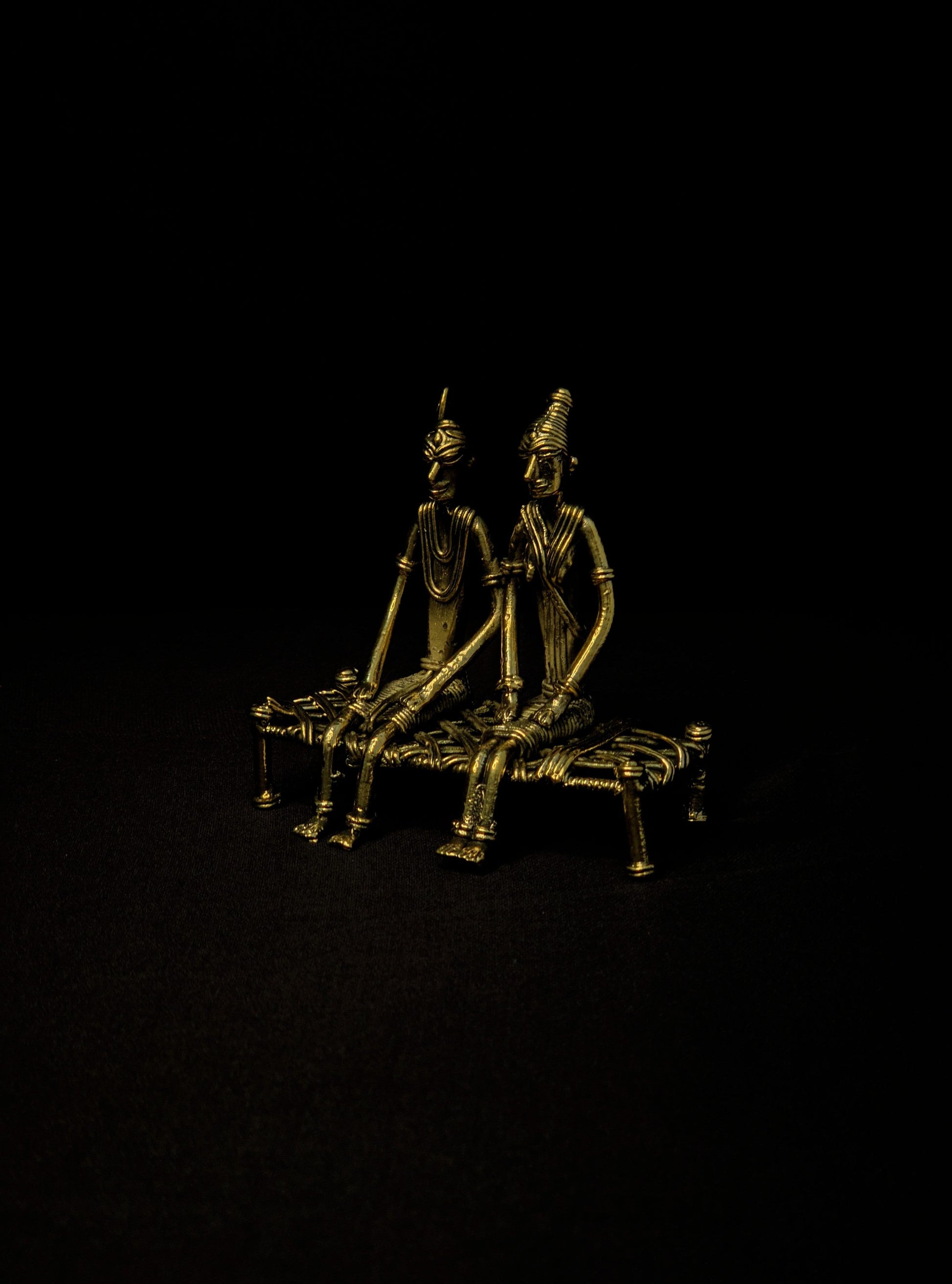 Handmade Dhokra Tribal Couple Sitting on Bed