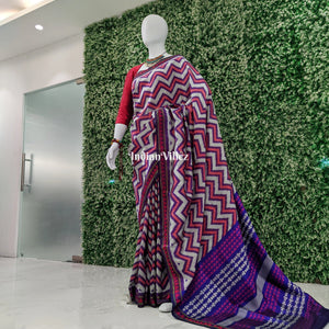 Wave Design with Unique Border and Pallu Dongria Silk Saree