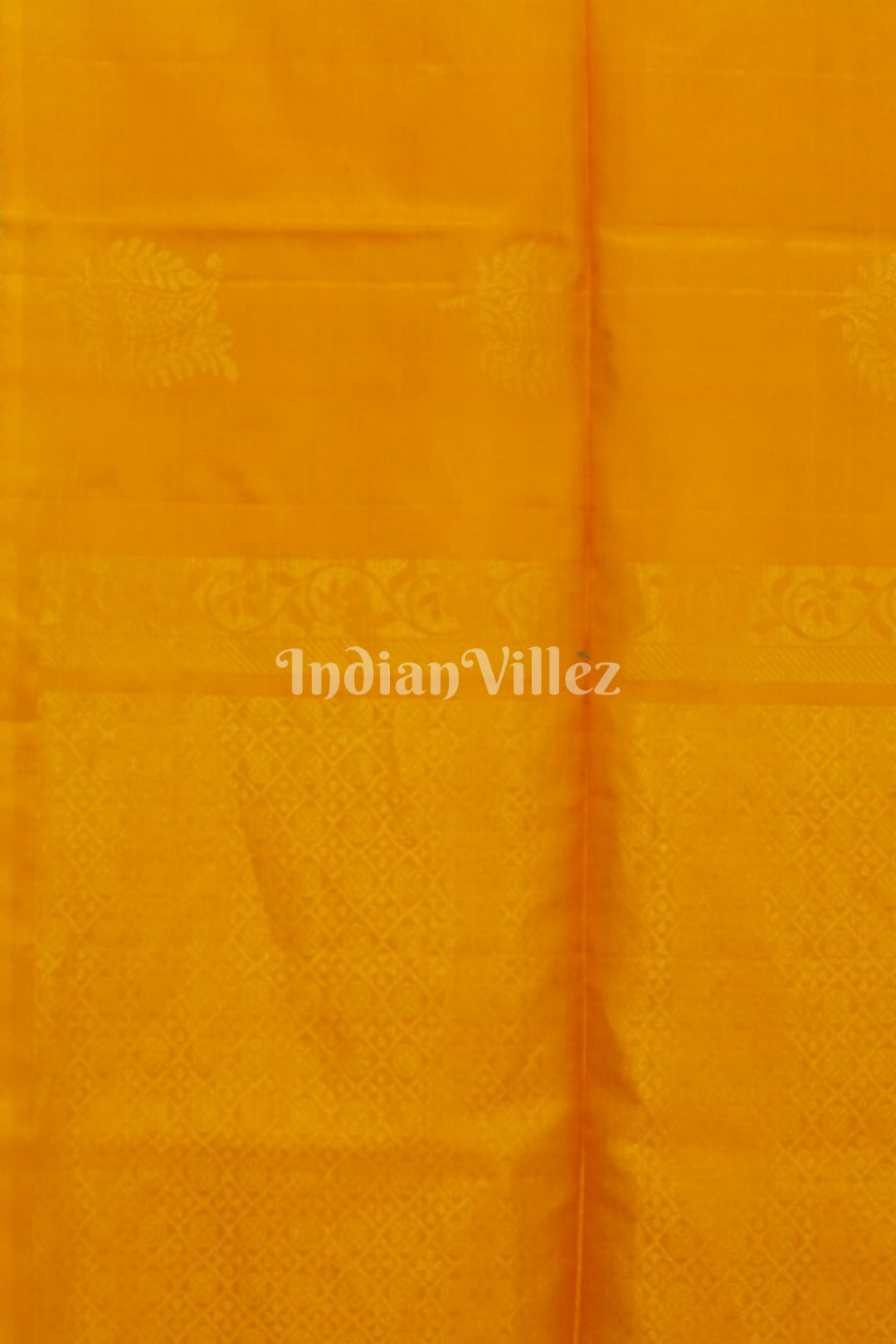 Golden Pure Kanjivaram Soft Silk Saree