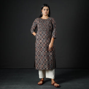 Black - Ajrakh Block Printed Cotton Pintuck Straight Kurta 06