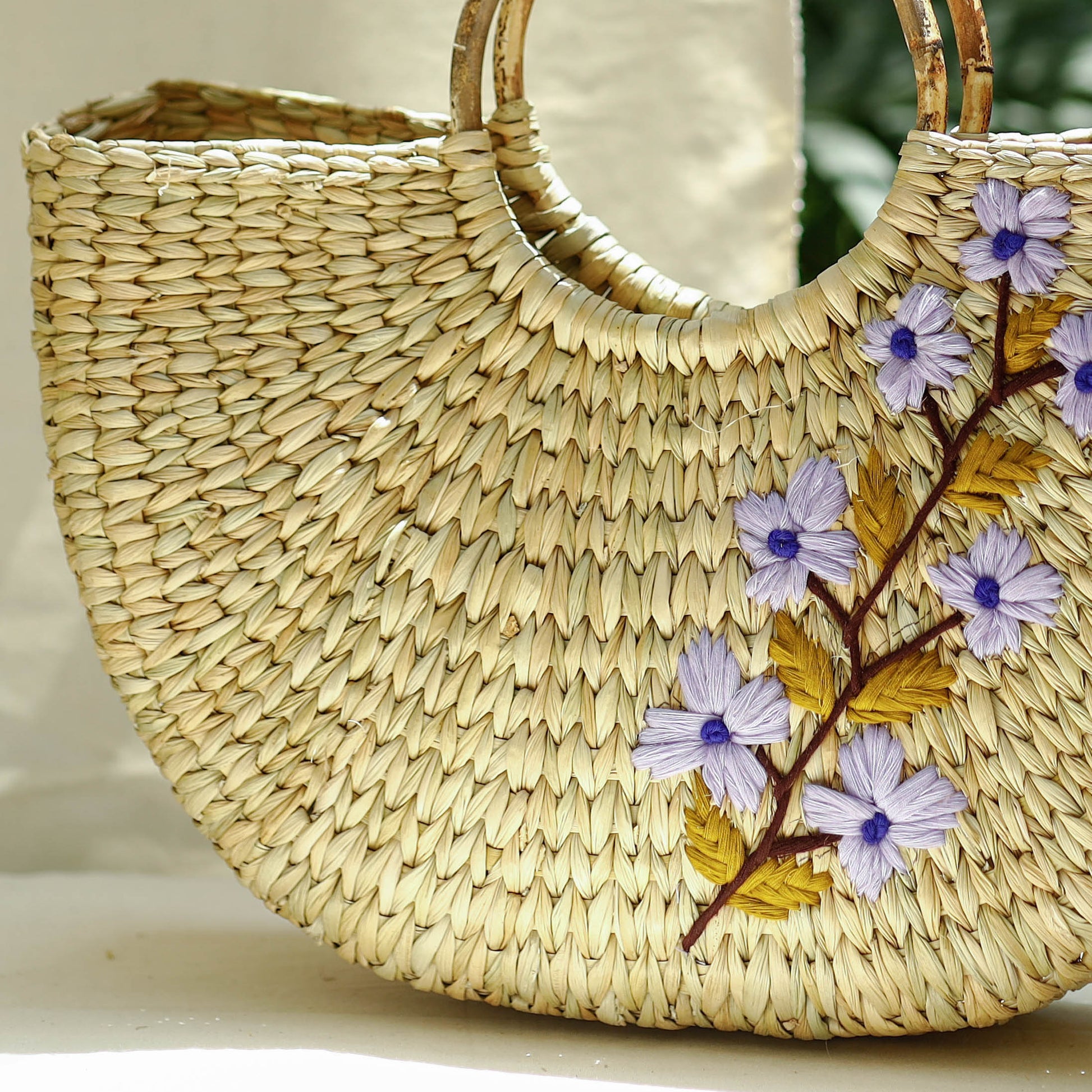 Beige - Handcrafted Natural Water Reed Embroidered Hand Bag