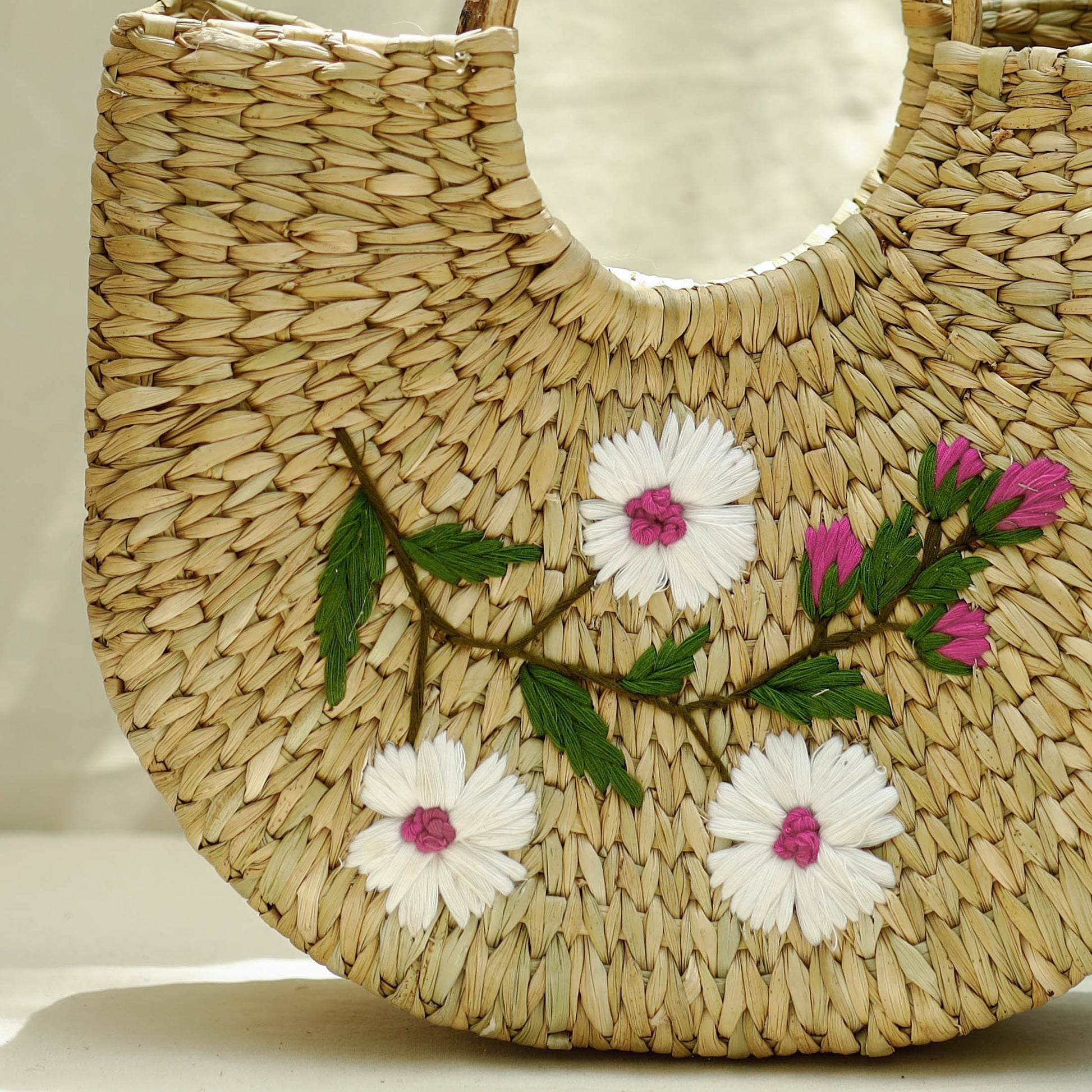 Beige - Handcrafted Natural Water Reed Embroidered Hand Bag