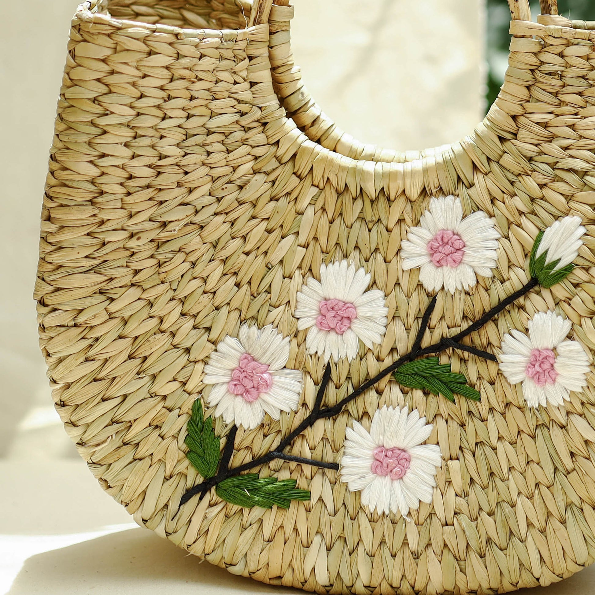 Beige - Handcrafted Natural Water Reed Embroidered Hand Bag