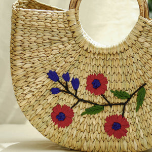 Beige - Handcrafted Natural Water Reed Embroidered Hand Bag