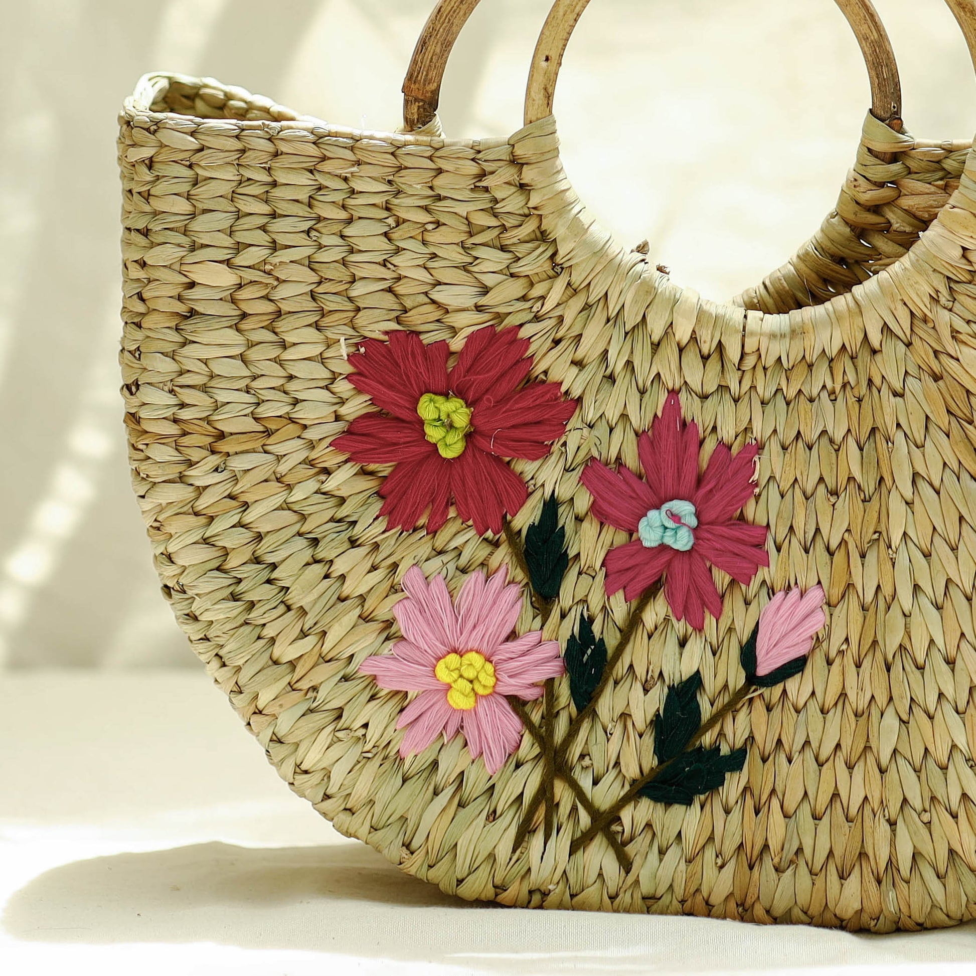 Beige - Handcrafted Natural Water Reed Embroidered Hand Bag