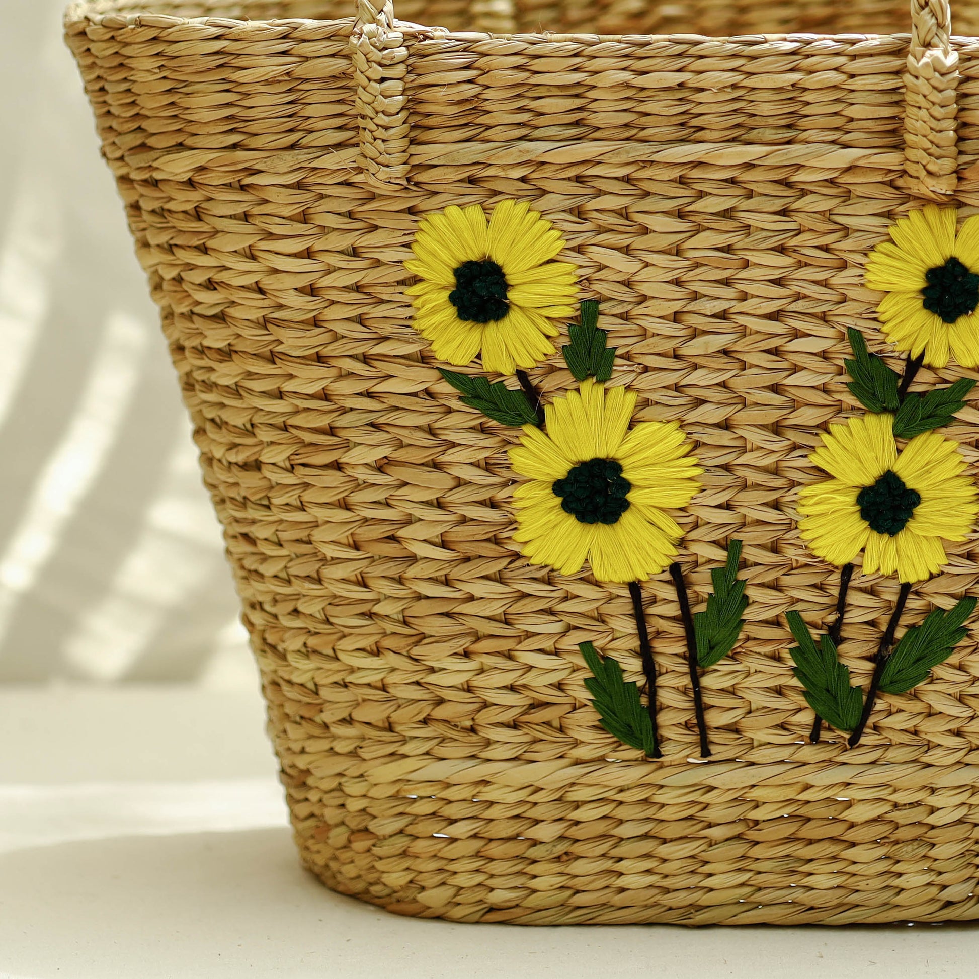 Beige - Handcrafted Natural Water Reed Embroidered Shopping Bag