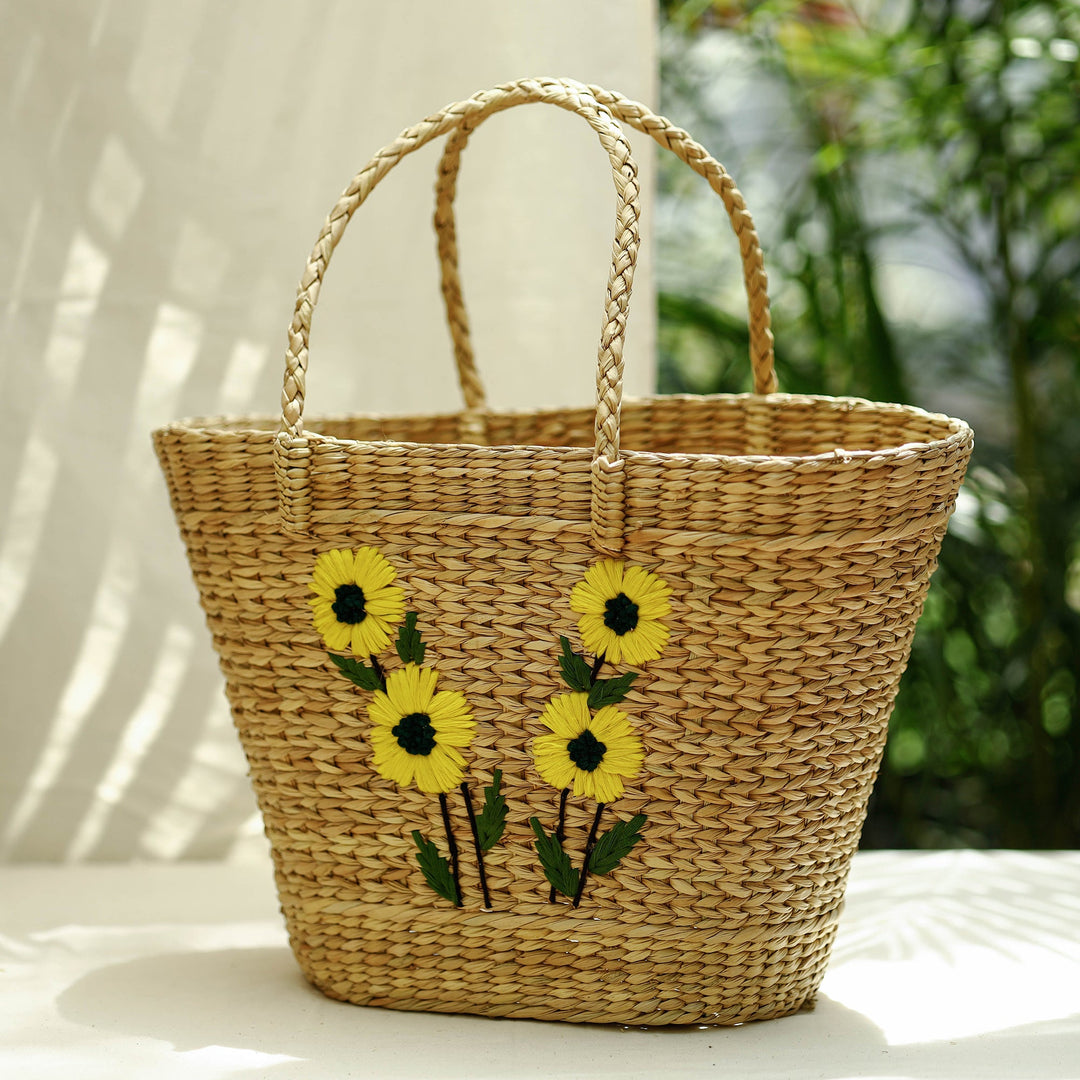 Beige - Handcrafted Natural Water Reed Embroidered Sling Bag 19 main image 1