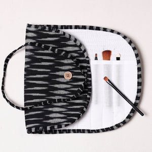 Black - Ikat Fabric Multipurpose Segmented Make-up Brush Wrap Pouch/Case