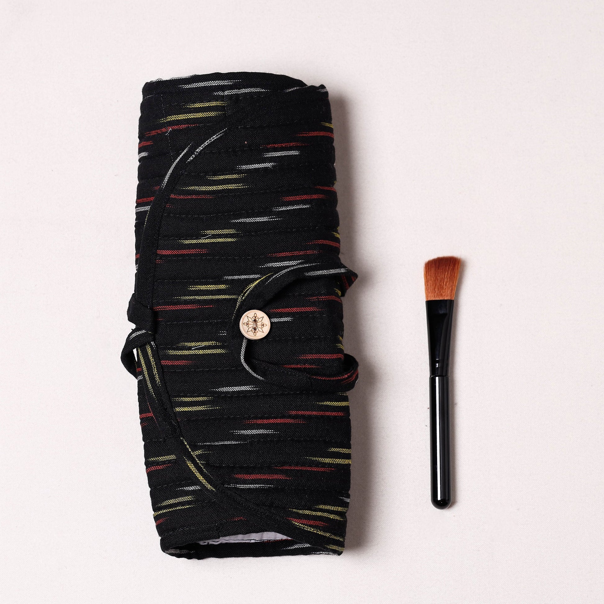 Black - Ikat Fabric Multipurpose Segmented Make-up Brush Wrap Pouch/Case
