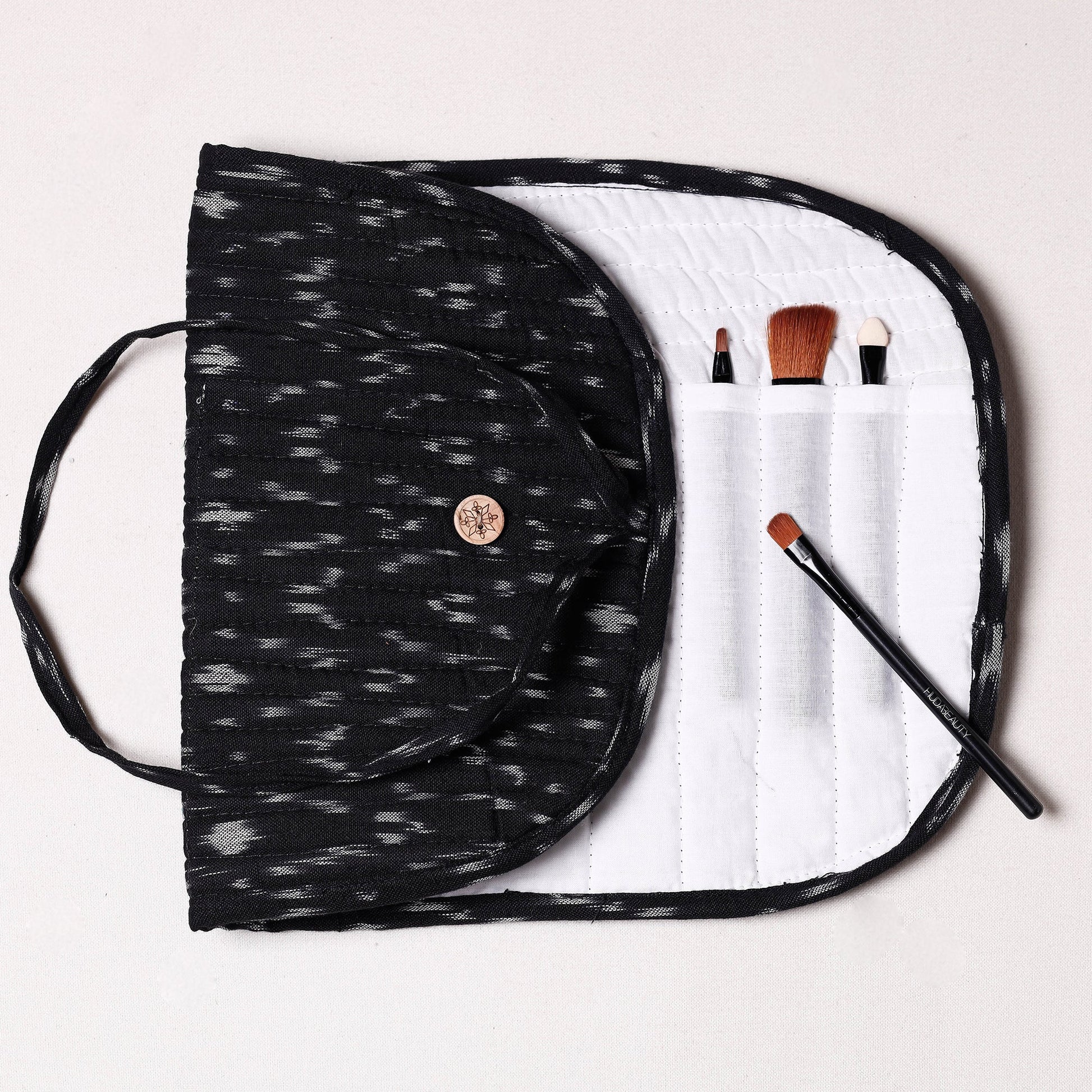Black - Ikat Fabric Multipurpose Segmented Make-up Brush Wrap Pouch/Case