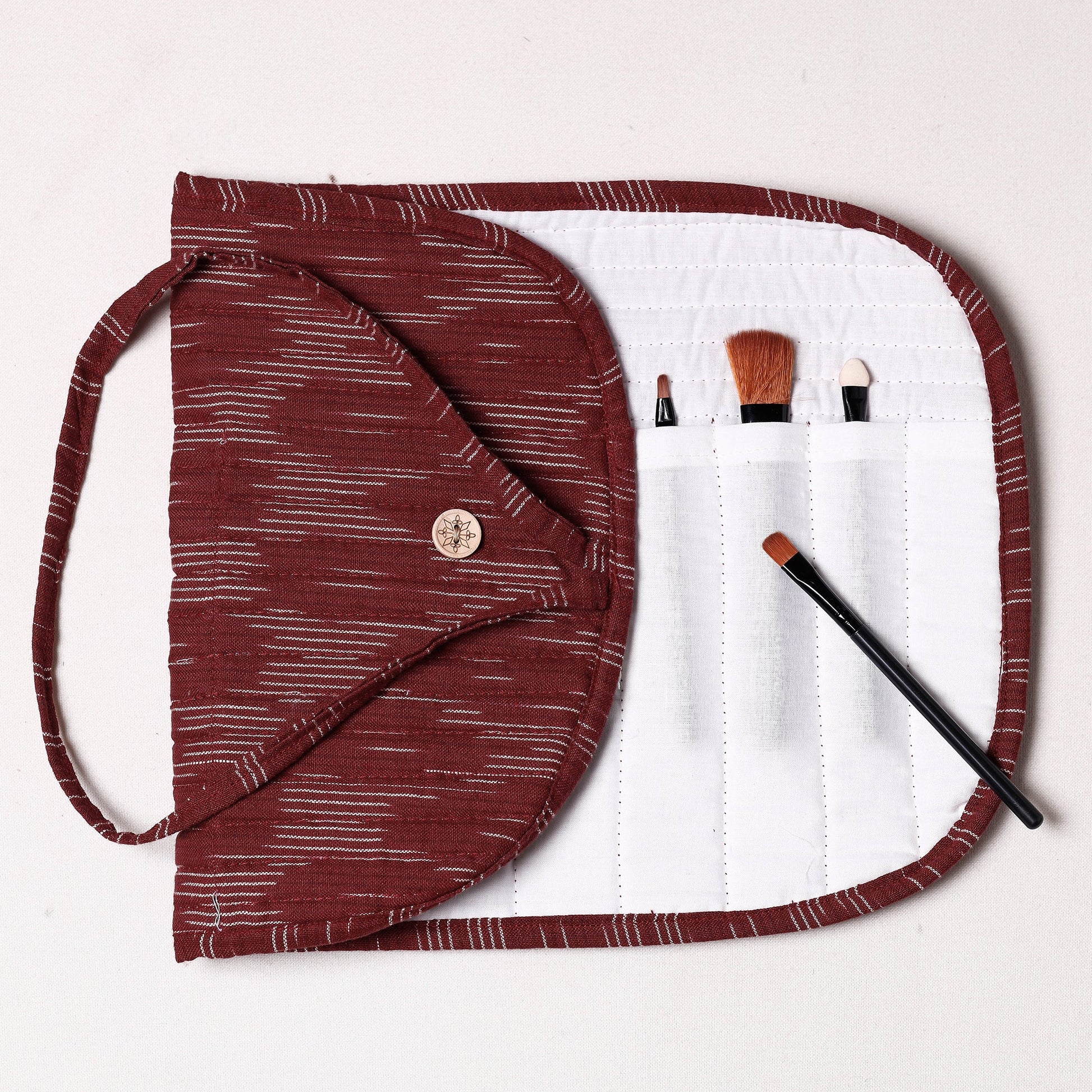 Brown - Ikat Fabric Multipurpose Segmented Make-up Brush Wrap Pouch/Case