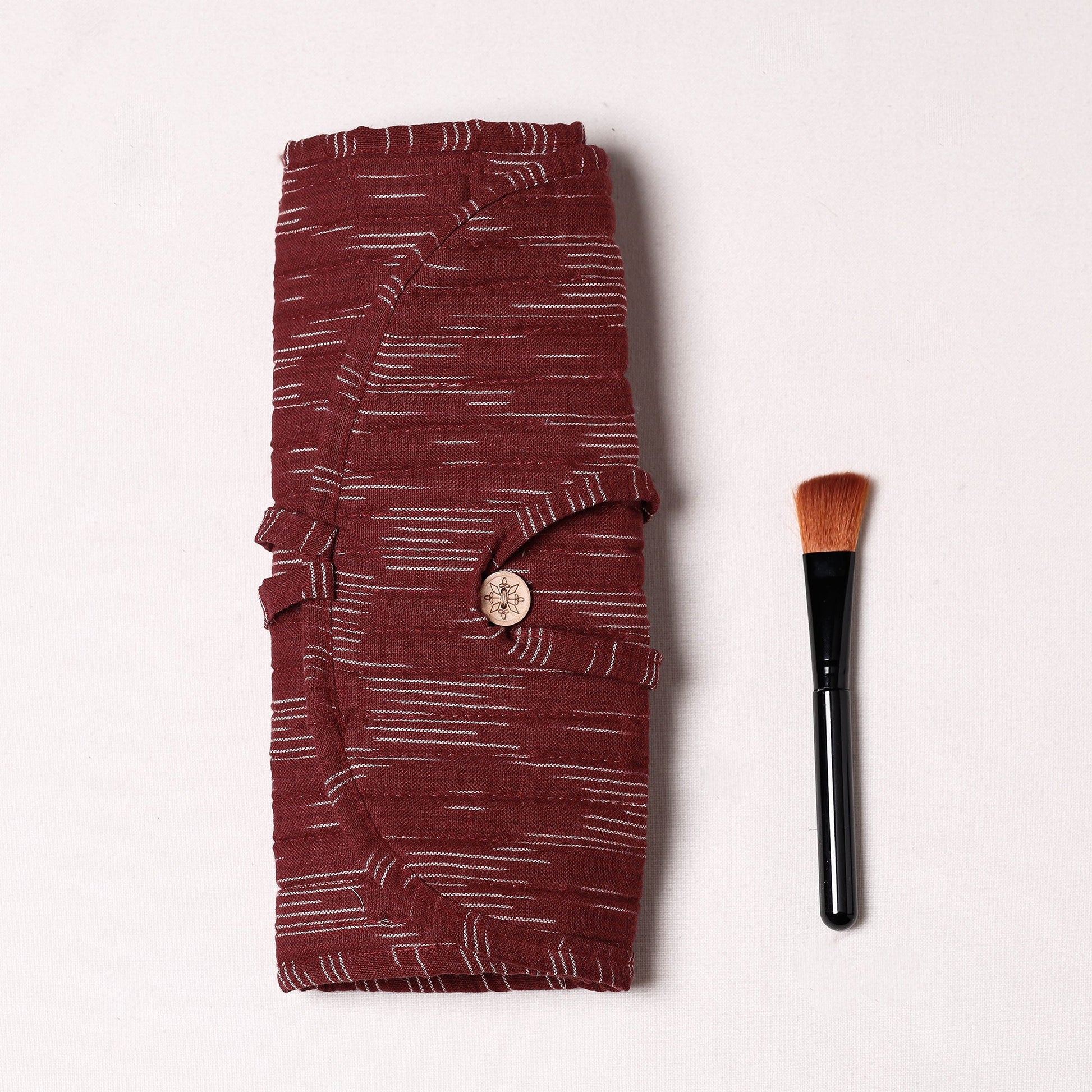 Brown - Ikat Fabric Multipurpose Segmented Make-up Brush Wrap Pouch/Case