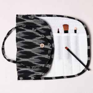 Black - Ikat Fabric Multipurpose Segmented Make-up Brush Wrap Pouch/Case