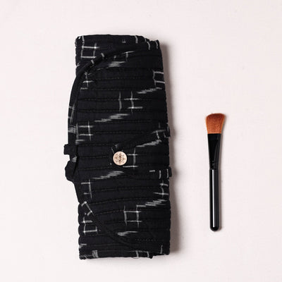 Black - Ikat Fabric Multipurpose Segmented Make-up Brush Wrap Pouch/Case