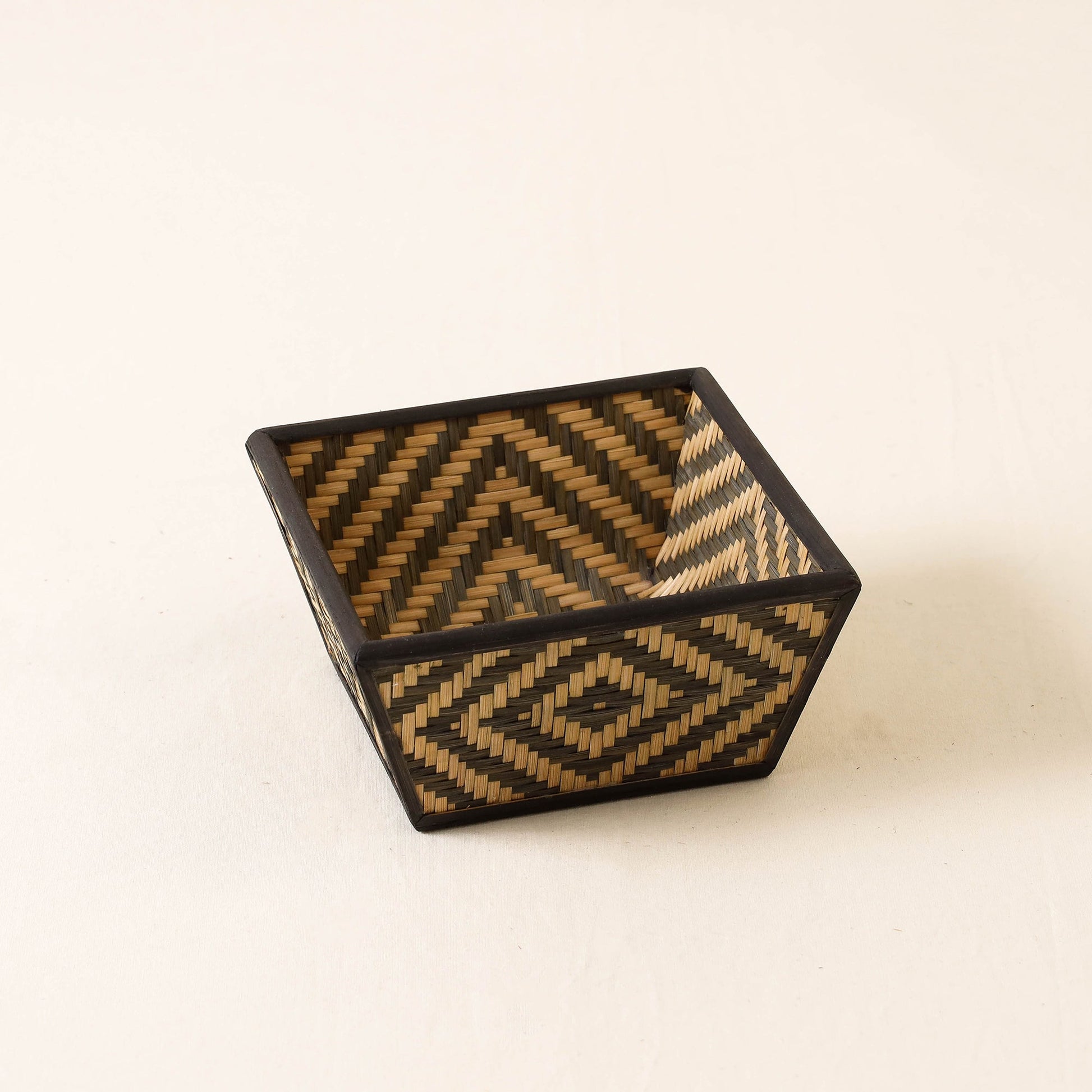 brown - Kadam Haat Handmade Bamboo Fruit Basket (Black - Set of 2)