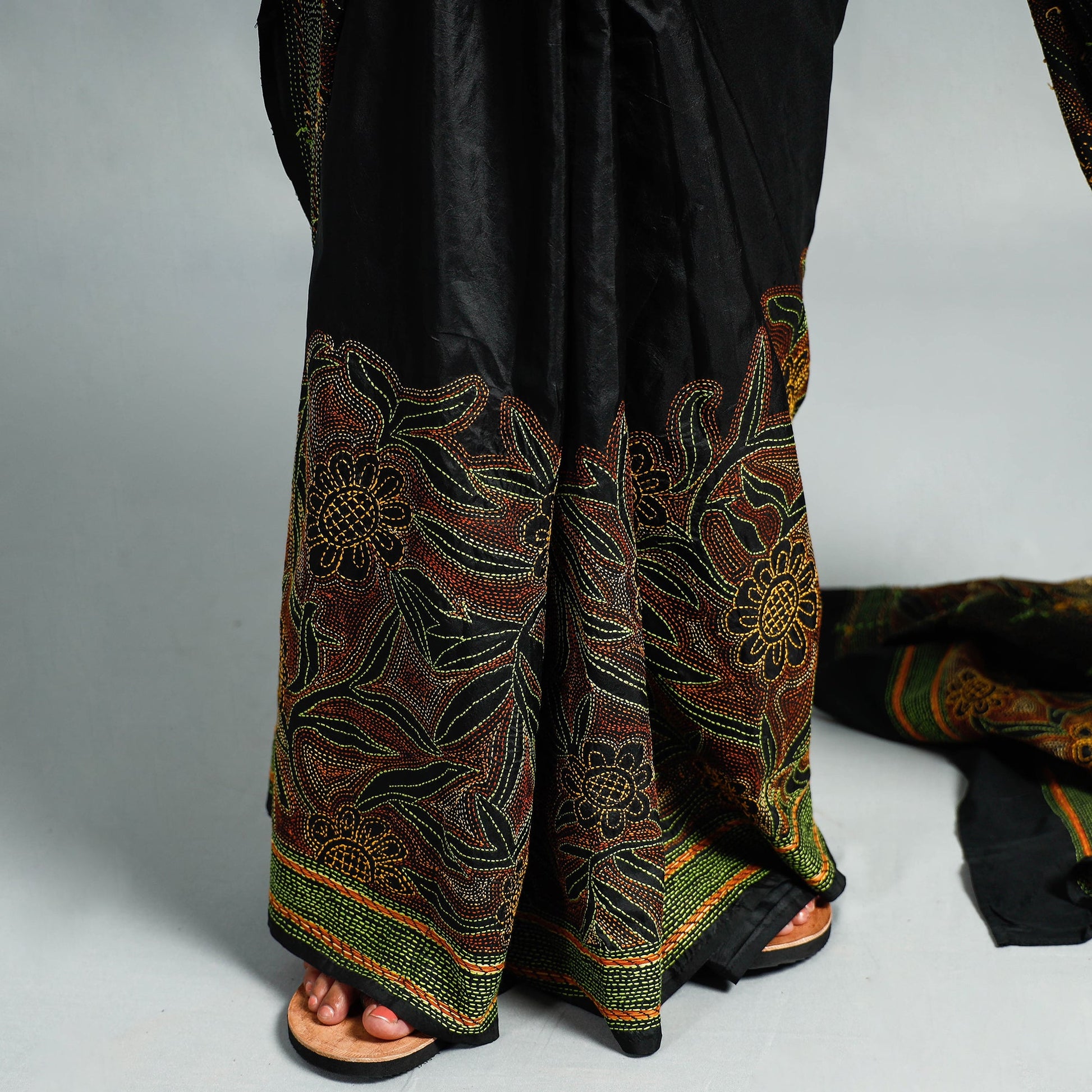 Black - Bengal Kantha Embroidery Bangalore Silk Handloom Saree