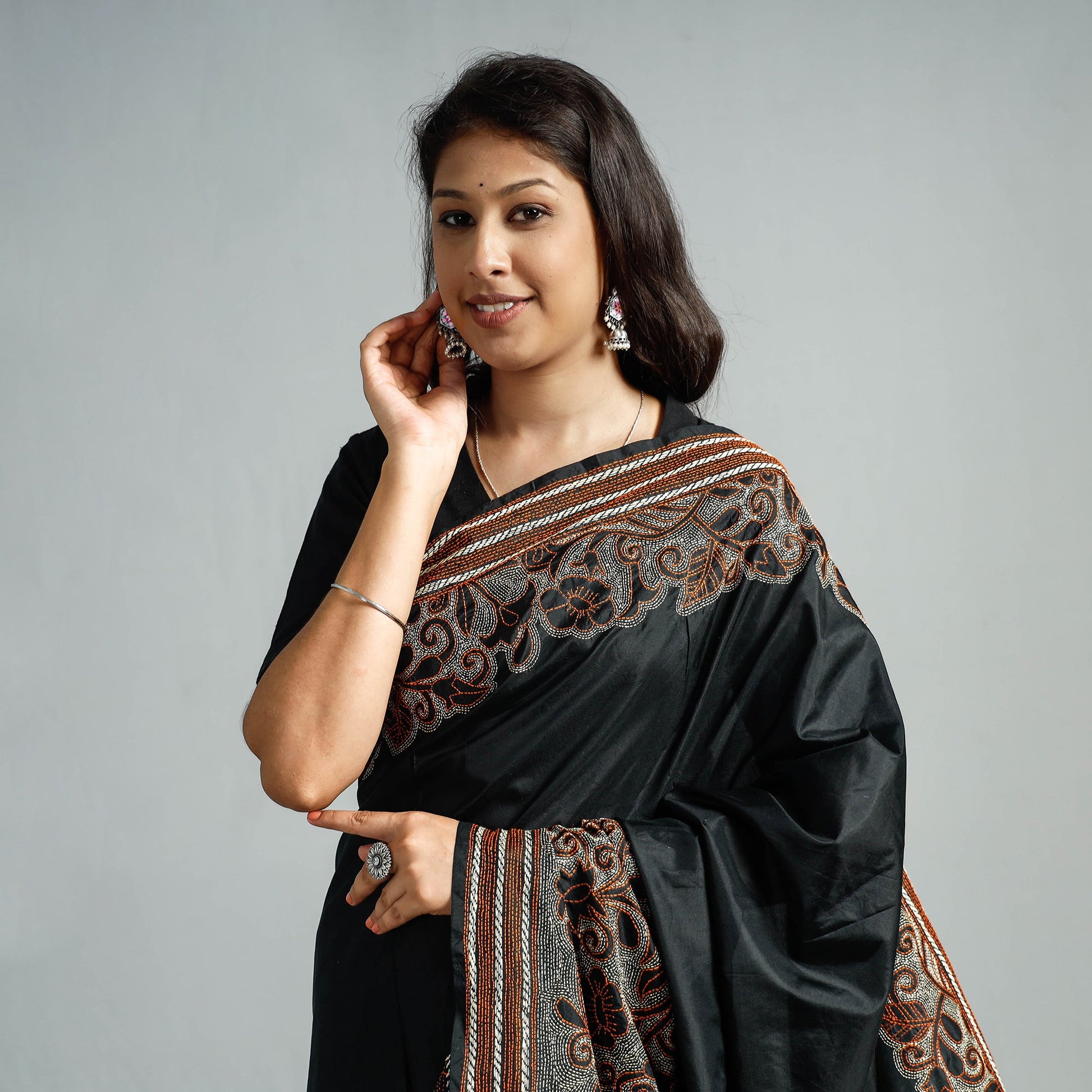 Black - Bengal Kantha Embroidery Bangalore Silk Handloom Saree