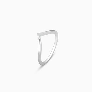 Silver Sleek Vanki Ring