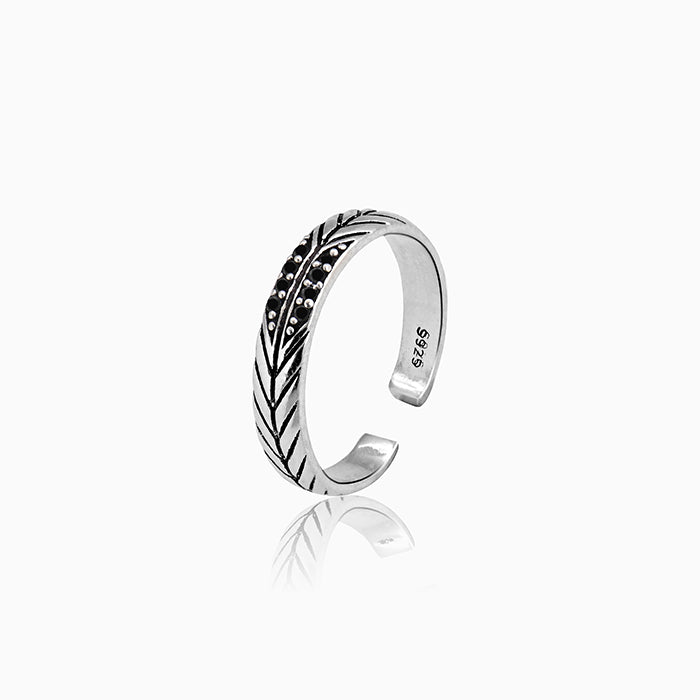 Silver Intricate Leaf Ring