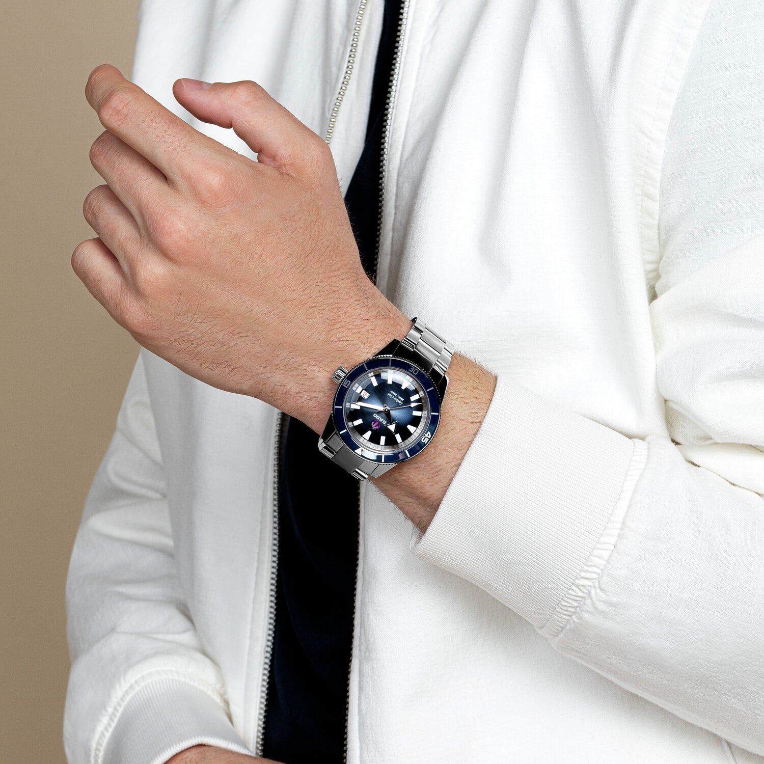 Captain Cook Men Automatic Blue Dial Analog Stainless Steel Watch R32105203