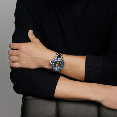Captain Cook Men Automatic Blue Dial Analog Ceramic Watch R32128202