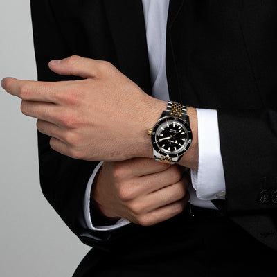 Captain Cook Men Automatic Black Dial Analog Stainless Steel Watch R32138153