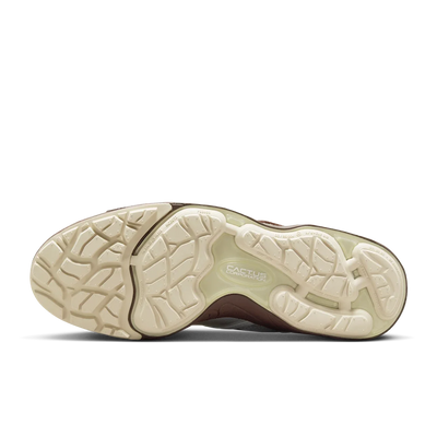 Nike  Zoom Field  Jaxx  X Travis  Scott 'Light  Chocolate