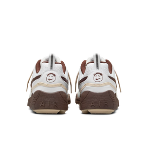 Nike  Zoom Field  Jaxx  X Travis  Scott 'Light  Chocolate