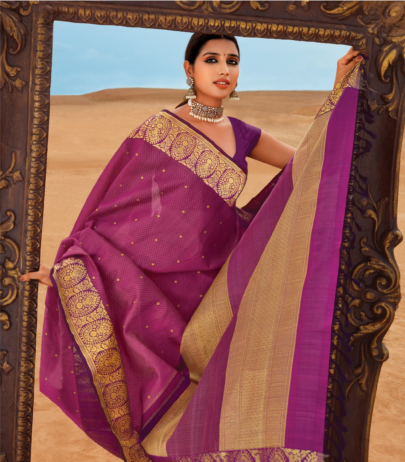 Crimson Handloom Lino Checks Silk Saree Coin Buttas