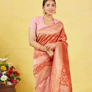 Baby Pink Handloom Banarasi Silk Cotton Saree With Floral Motifs
