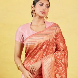 Baby Pink Handloom Banarasi Silk Cotton Saree With Floral Motifs