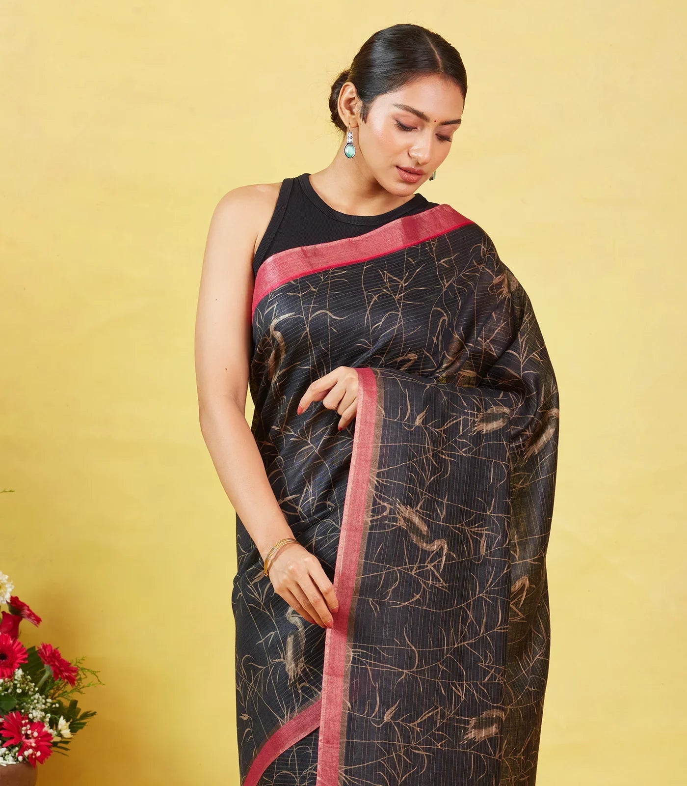 Black Handloom Tussar Silk Saree Printed With Birds Motifs