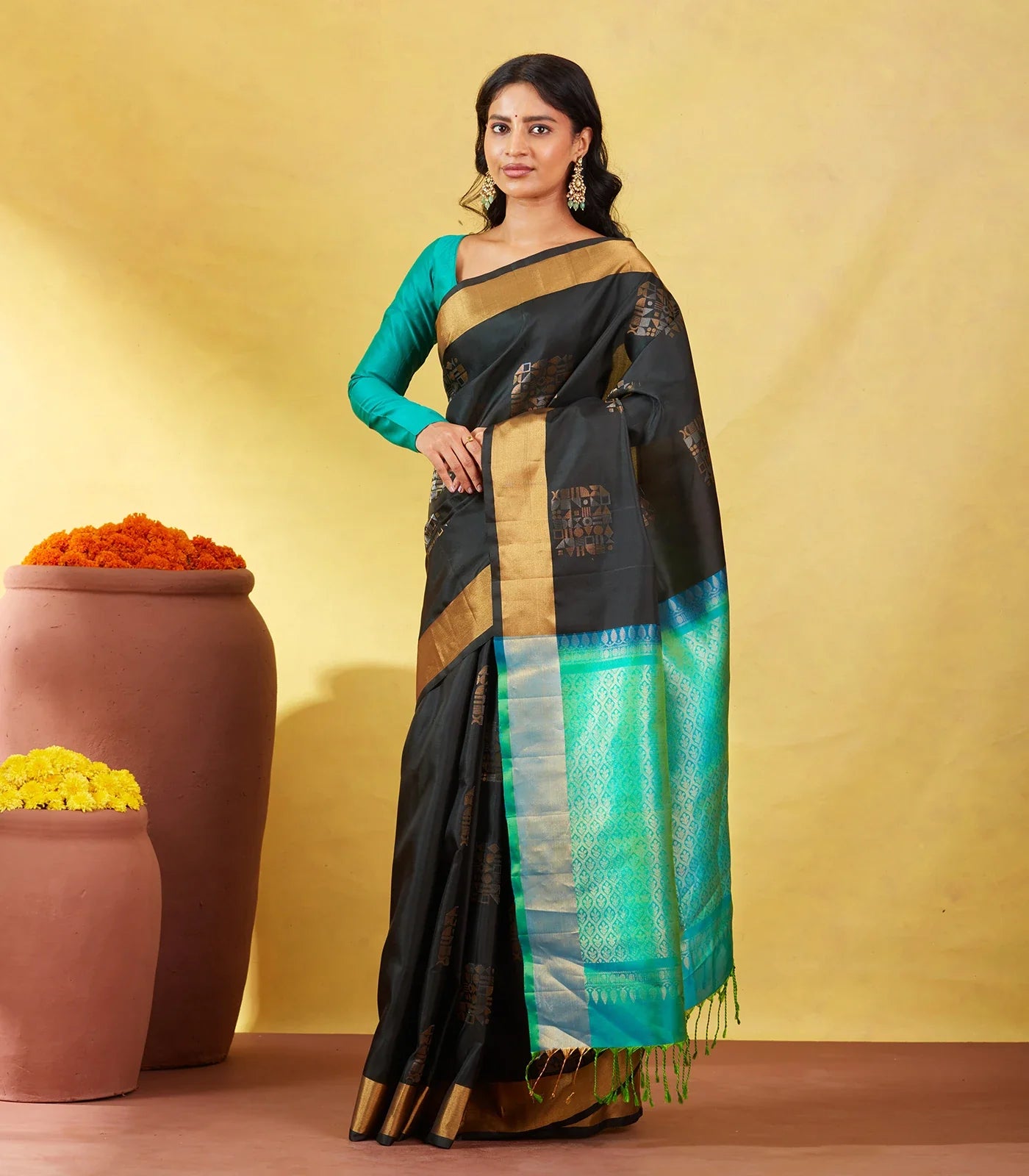 Black Soft Silk Saree With Geometric Buttas And Gold Border