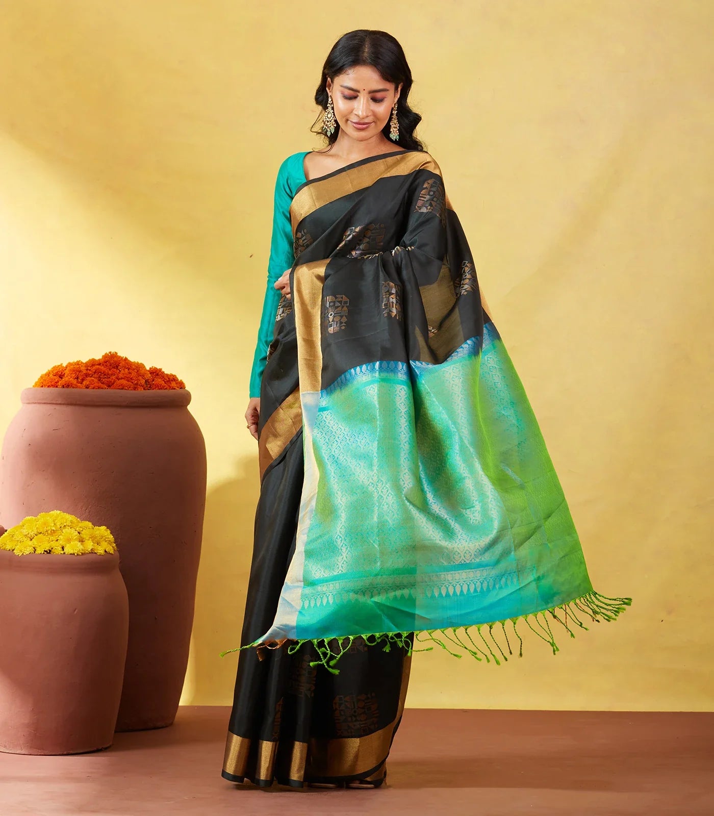 Black Soft Silk Saree With Geometric Buttas And Gold Border