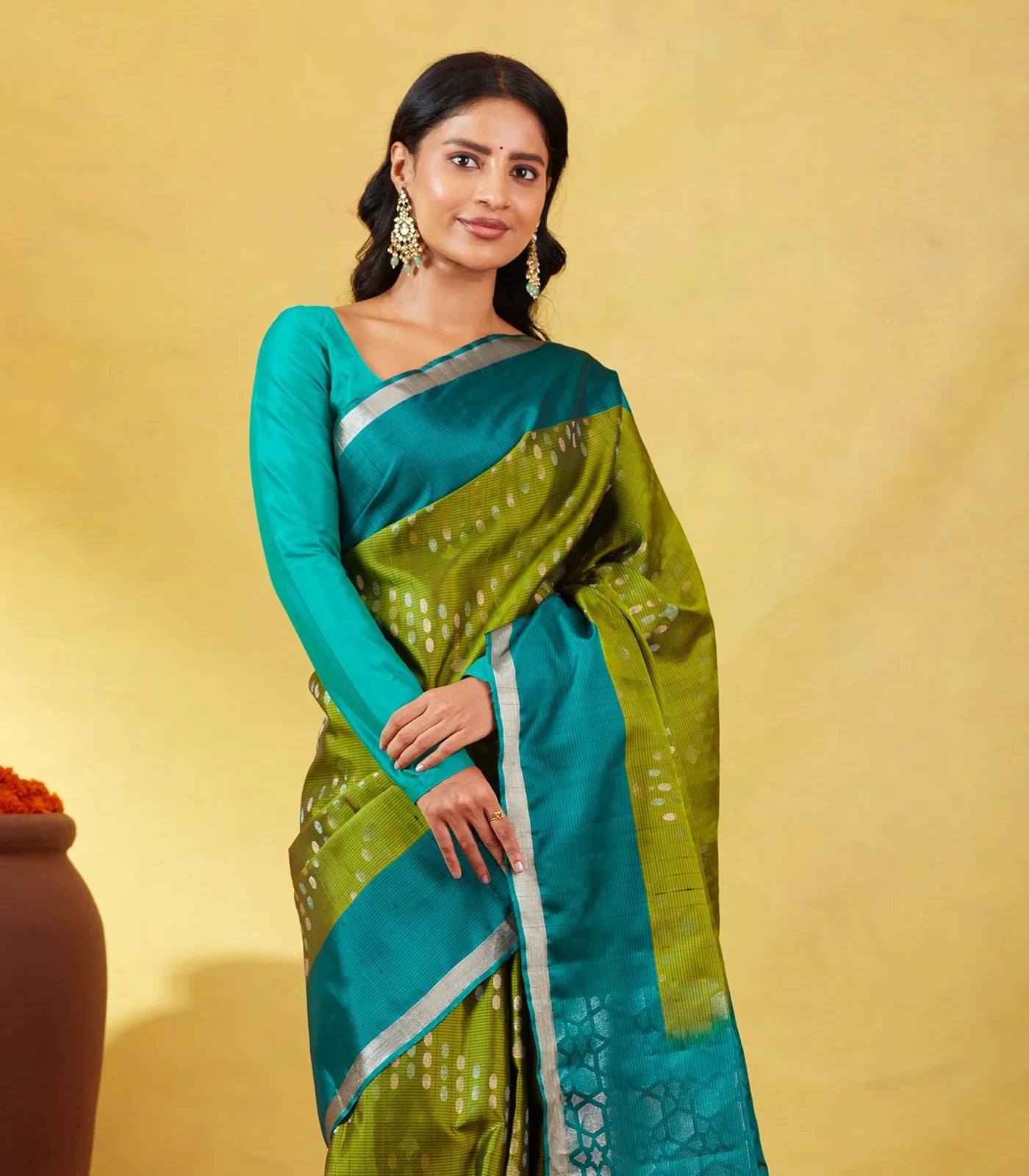 Leafy Green Soft Silk Saree With Floral Zari Motifs