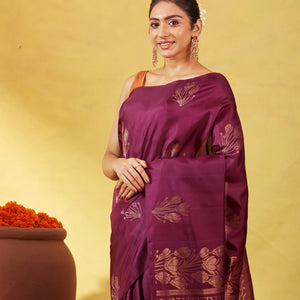 Maroon Soft Silk Saree With Flower Zari Buttas