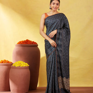 Black Handloom Tussar Silk Saree Printed With Jaal Motifs
