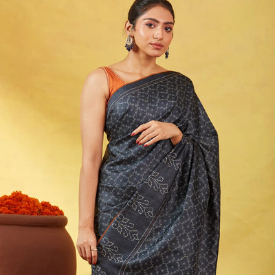 Black Handloom Tussar Silk Saree Printed With Jaal Motifs
