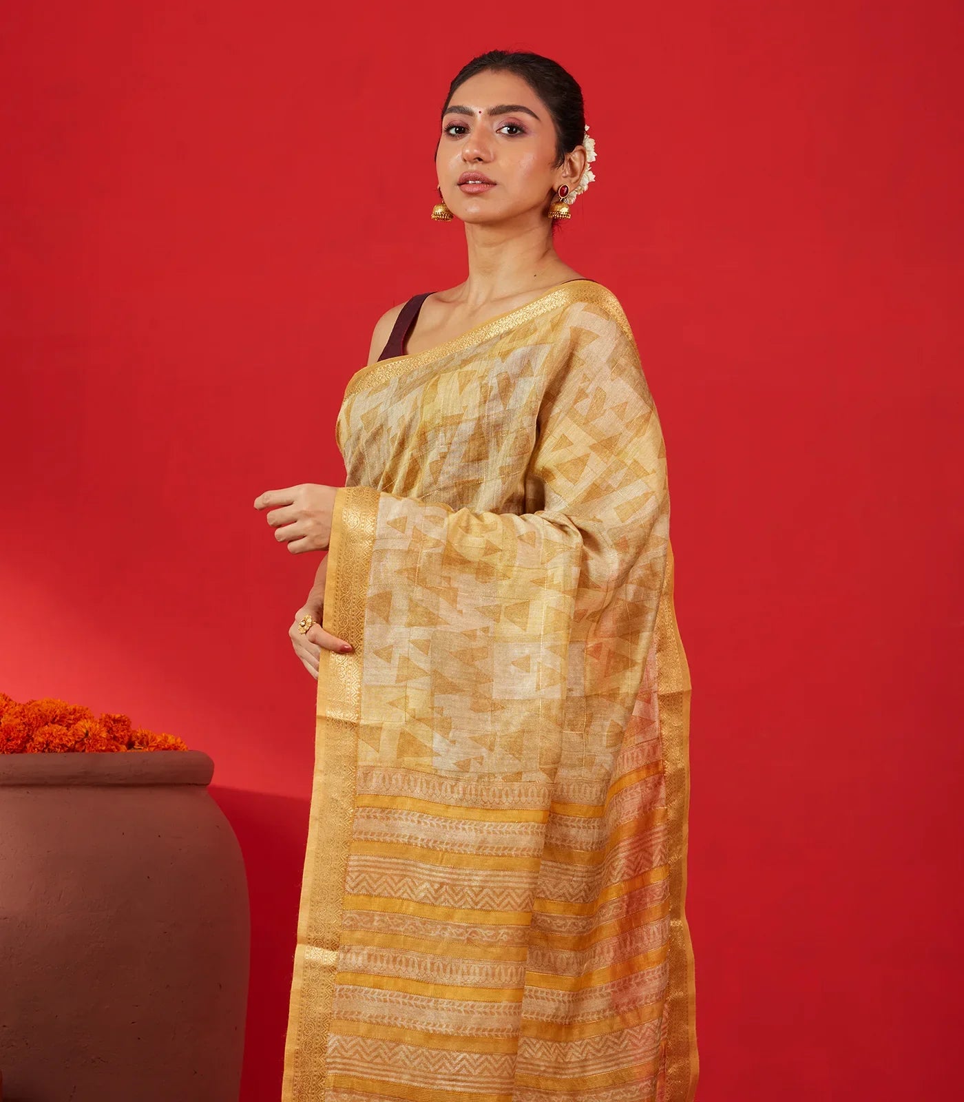 Beige Handloom Tussar Silk Saree Printed With Triangle Motifs