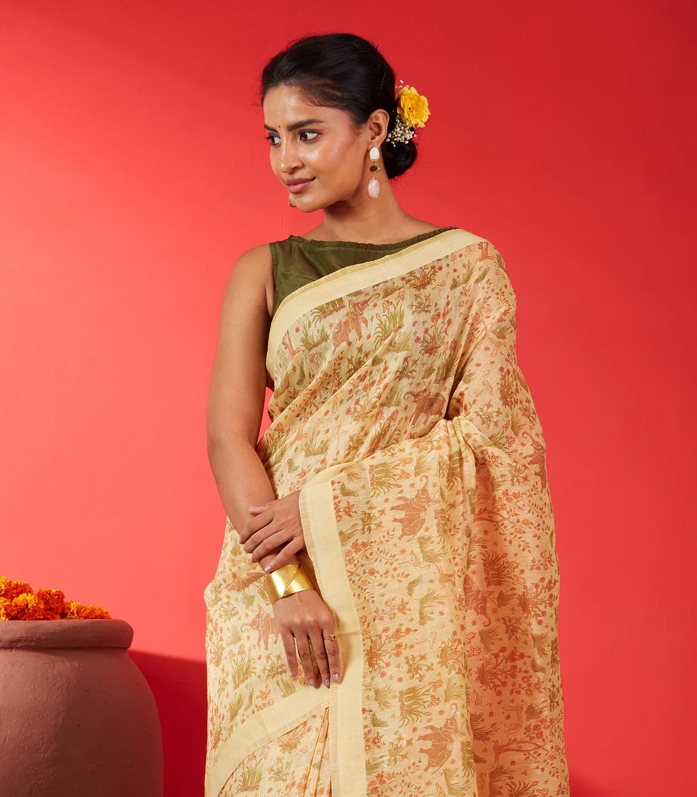 Light Yellow Handwoven Linen Saree Printed With Elephant Motifs