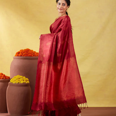Maroon Handloom Soft Silk Saree With Floral Zari Buttas
