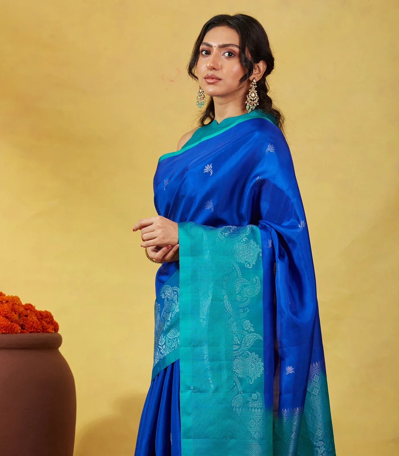 Blue Soft Silk Saree With Floral Zari Buttas & Contrast Border