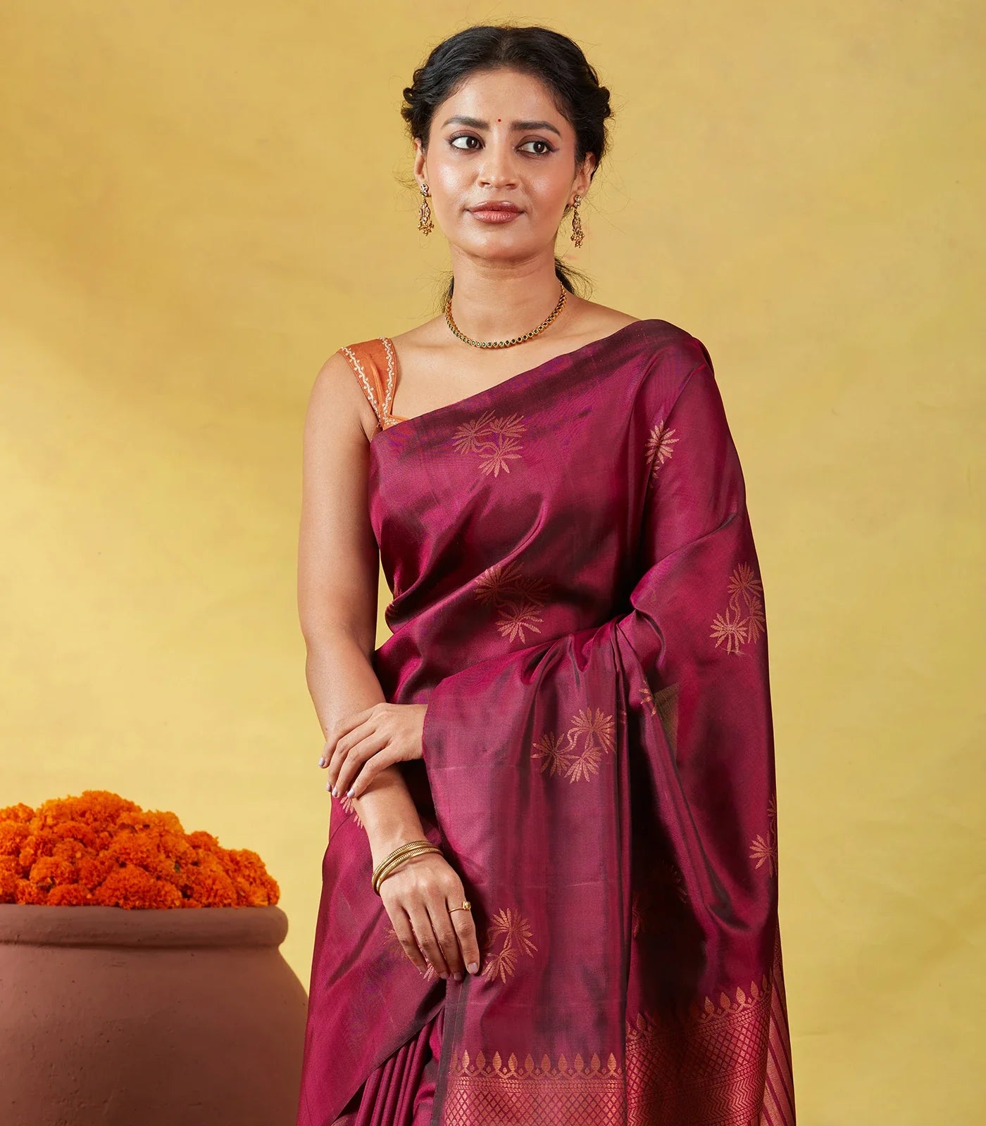 Maroon Soft Silk Saree With Floral Zari Buttas
