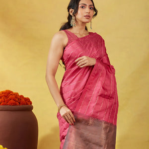 Pink Soft Silk Saree With Zari Checks & Contrast Pallu
