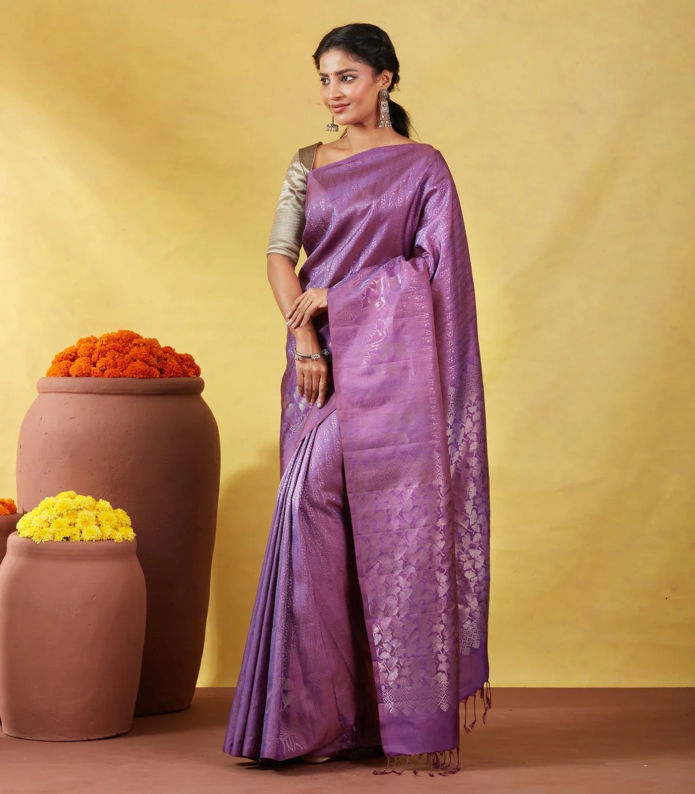 Lilac Soft Silk Saree With Floral Zari Motifs