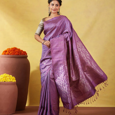 Lilac Soft Silk Saree With Floral Zari Motifs