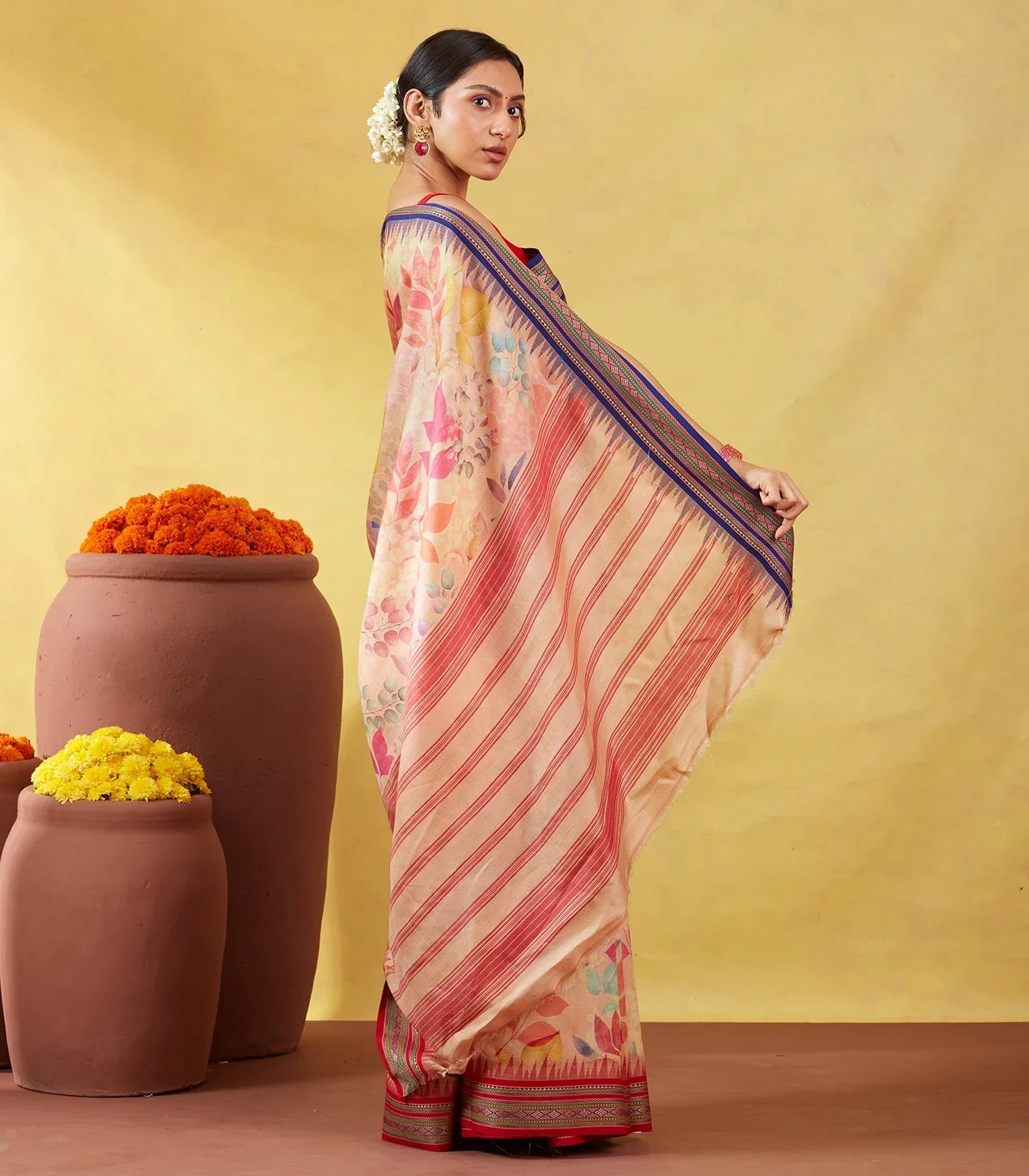 Light Peach Handloom Tussar Silk Saree With Printed Floral Motifs