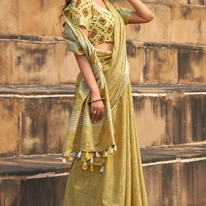 Mesmerising Mustard Cotton Silk Saree With Felicitous Blouse Piece